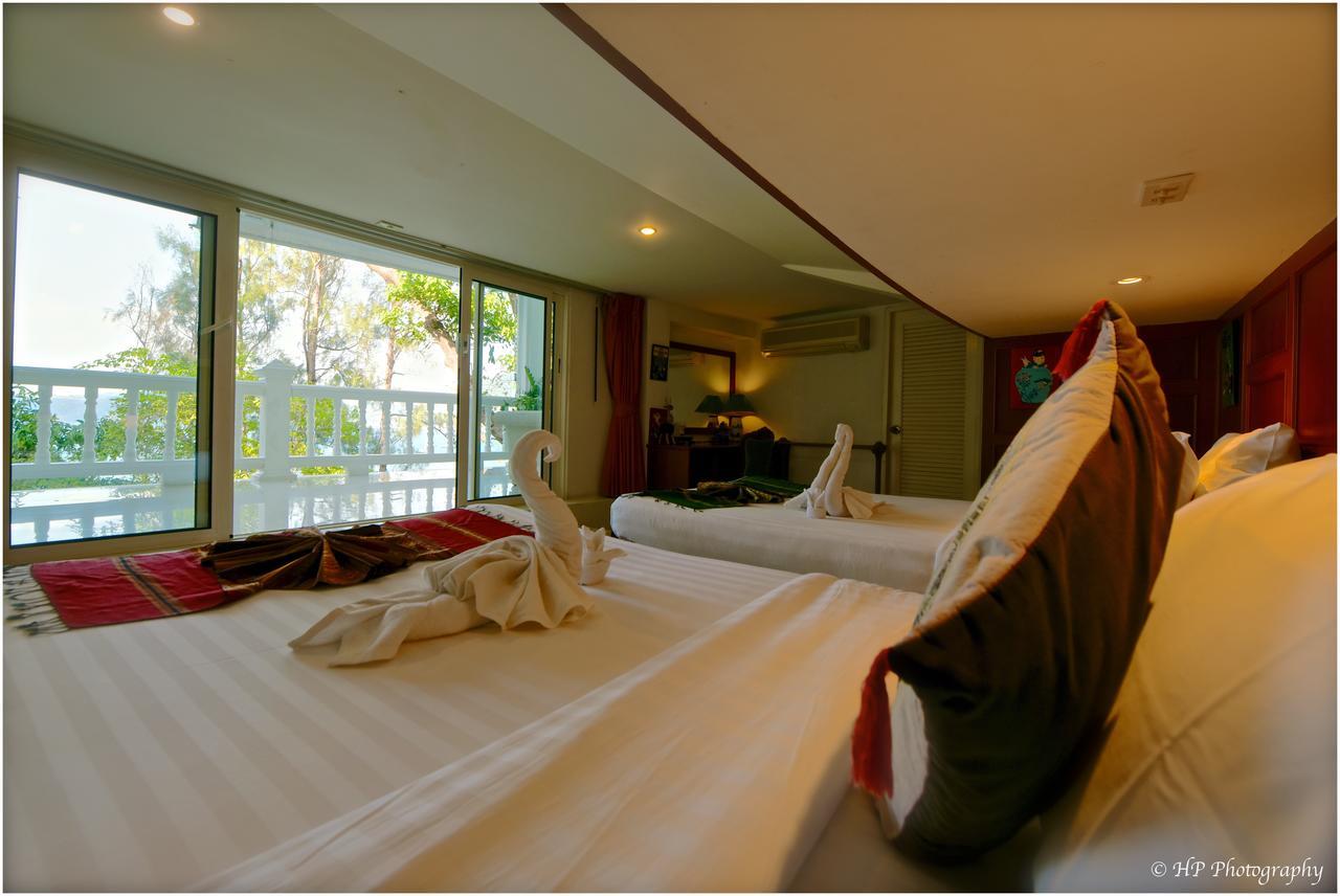 Villa Regtuk Patong Extérieur photo